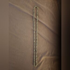 Chic Beaded Necklace in Soft Green